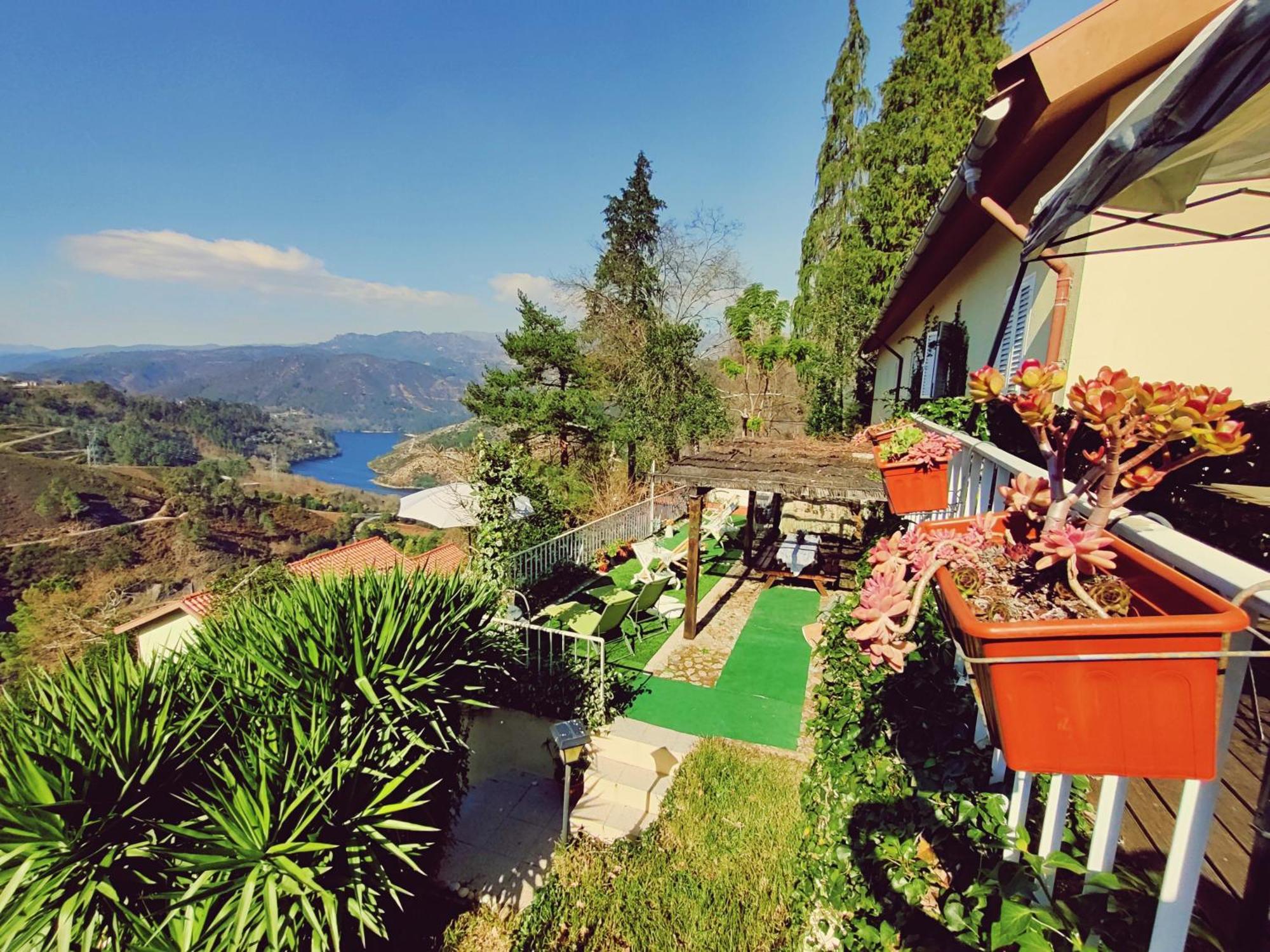 Monteiro'S Geres Countryhouse Ferral Zewnętrze zdjęcie